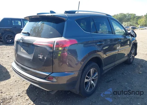 2017 Toyota Rav4 Xle from USA, damaged, VIN JTMRFREV9HJ112347